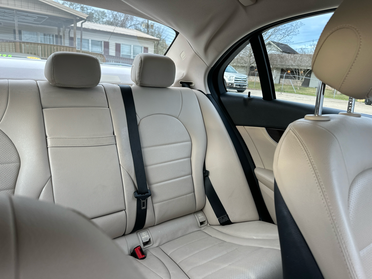 Mercedes-Benz C-Class 4dr Sdn C 300 4MATIC 2015