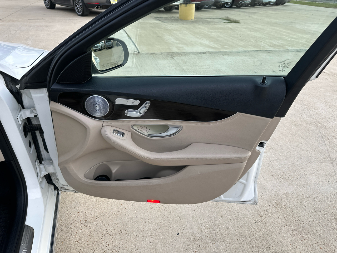 Mercedes-Benz C-Class 4dr Sdn C 300 4MATIC 2015