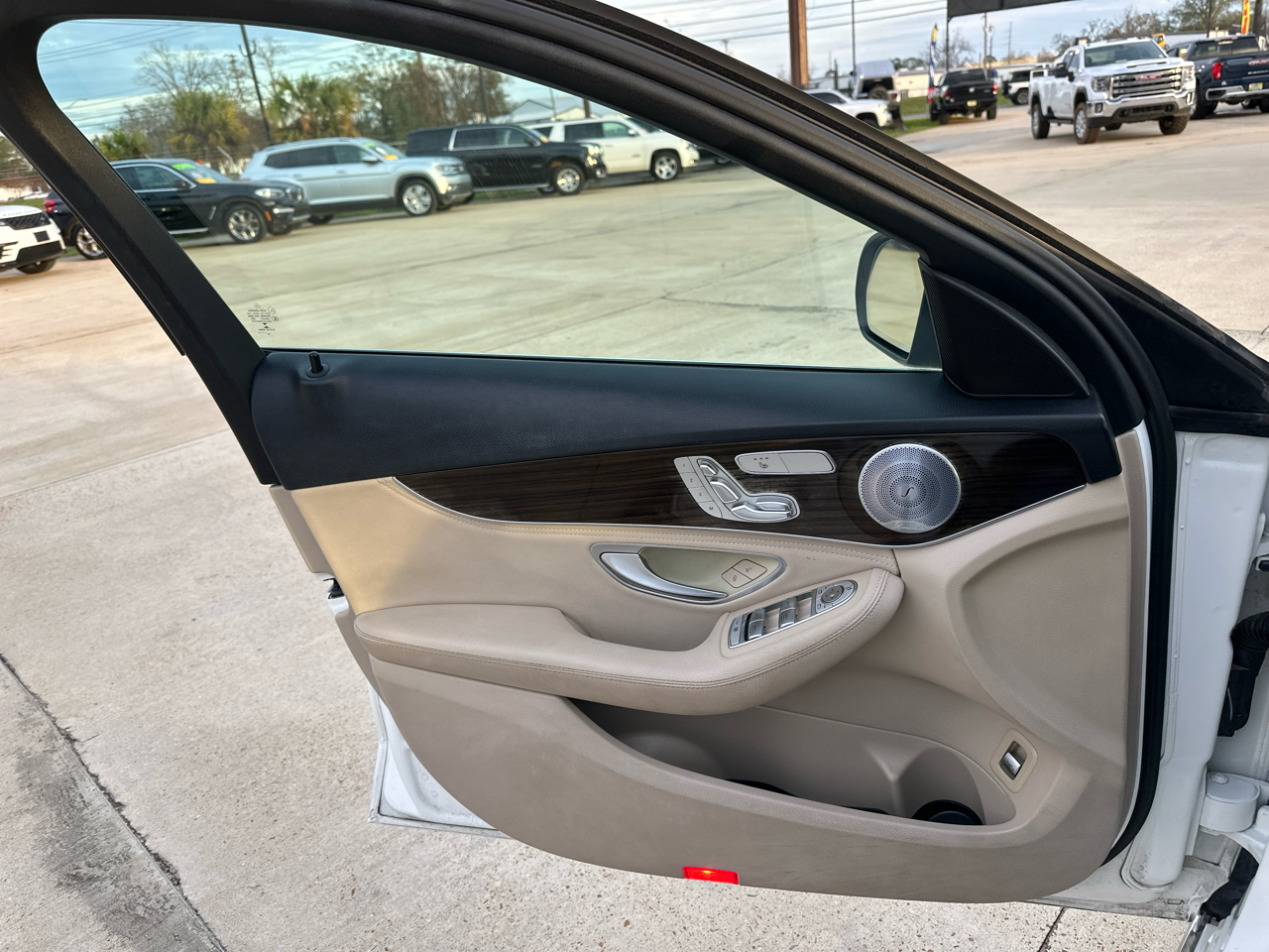 Mercedes-Benz C-Class 4dr Sdn C 300 4MATIC 2015