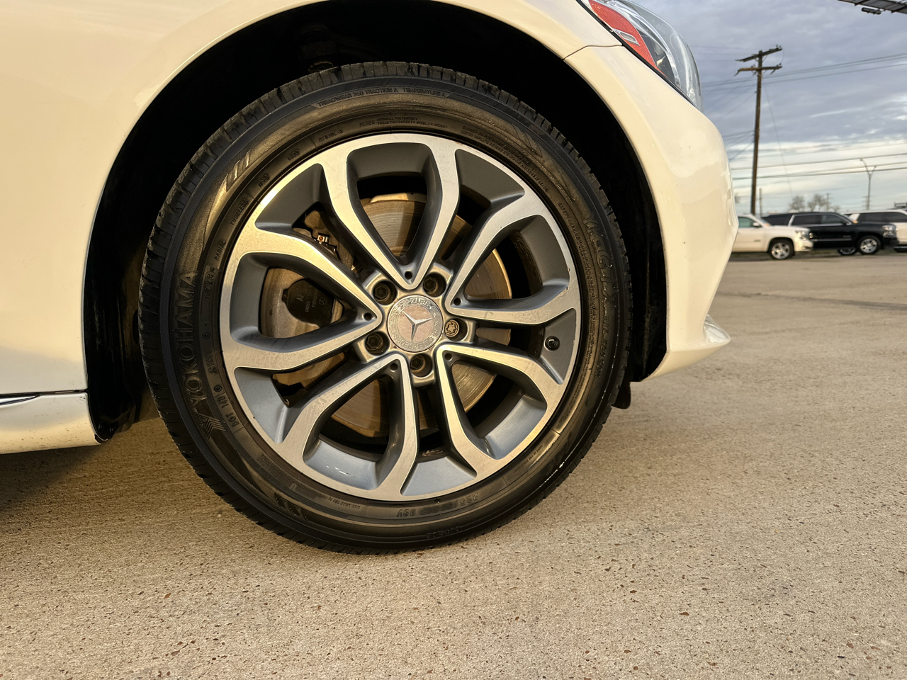 Mercedes-Benz C-Class 4dr Sdn C 300 4MATIC 2015