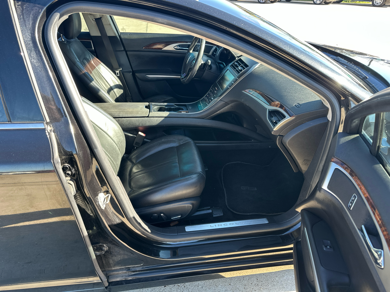 Lincoln MKZ 4dr Sdn FWD 2014