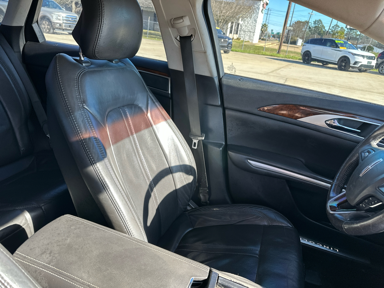 Lincoln MKZ 4dr Sdn FWD 2014