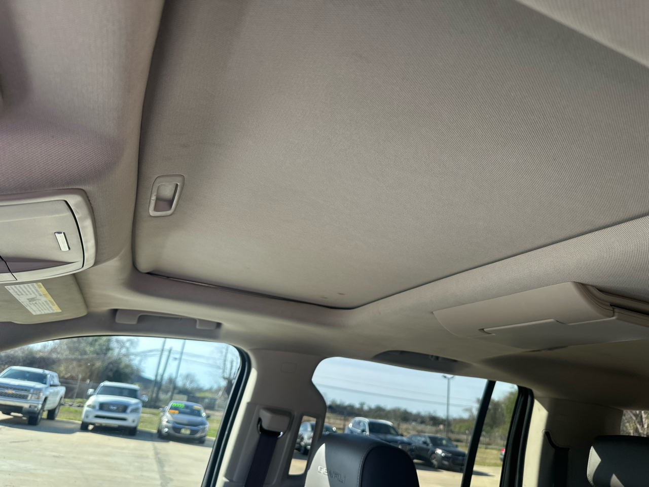 GMC Yukon XL 4WD 4dr Denali 2017