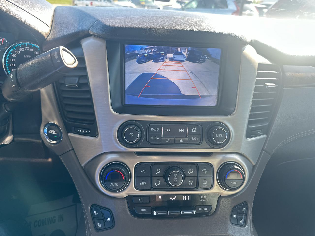 GMC Yukon XL 4WD 4dr Denali 2017