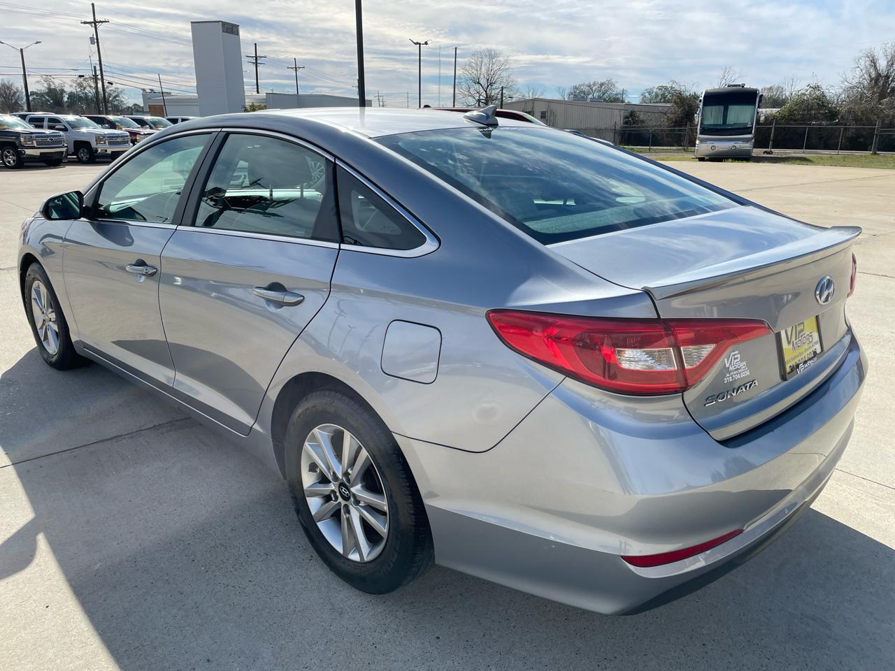 Hyundai Sonata 4dr Sdn 2.4L SE 2016