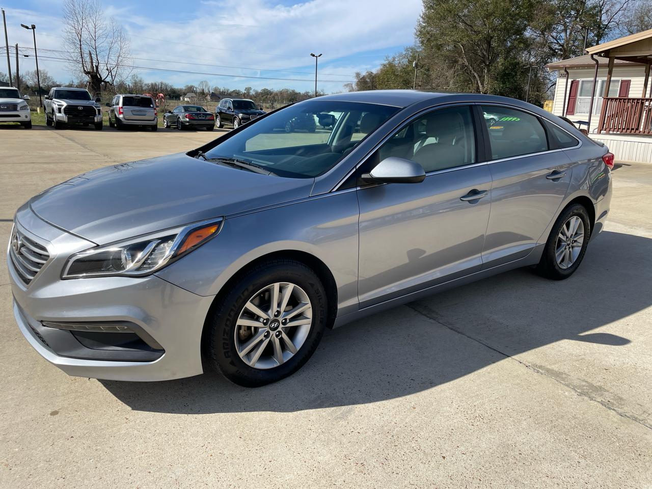 Hyundai Sonata 4dr Sdn 2.4L SE 2016