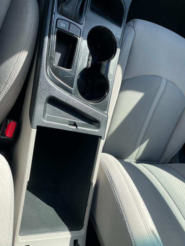 Hyundai Sonata 4dr Sdn 2.4L SE 2016