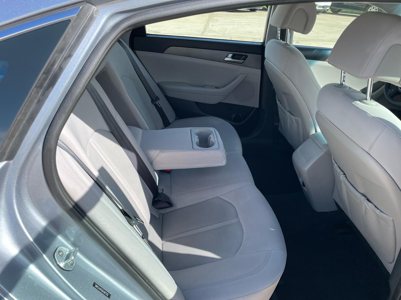 Hyundai Sonata 4dr Sdn 2.4L SE 2016