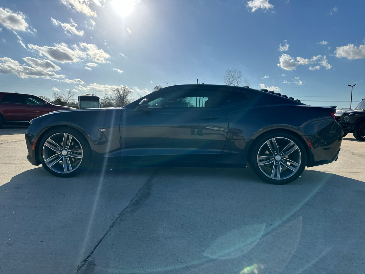 Chevrolet Camaro 2dr Cpe 1LT 2018