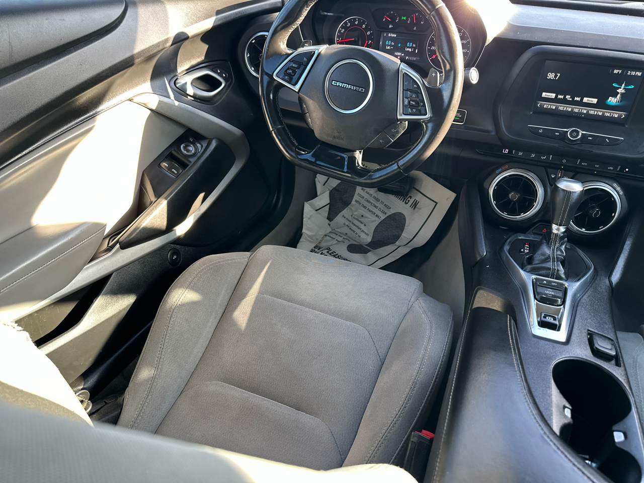 Chevrolet Camaro 2dr Cpe 1LT 2018