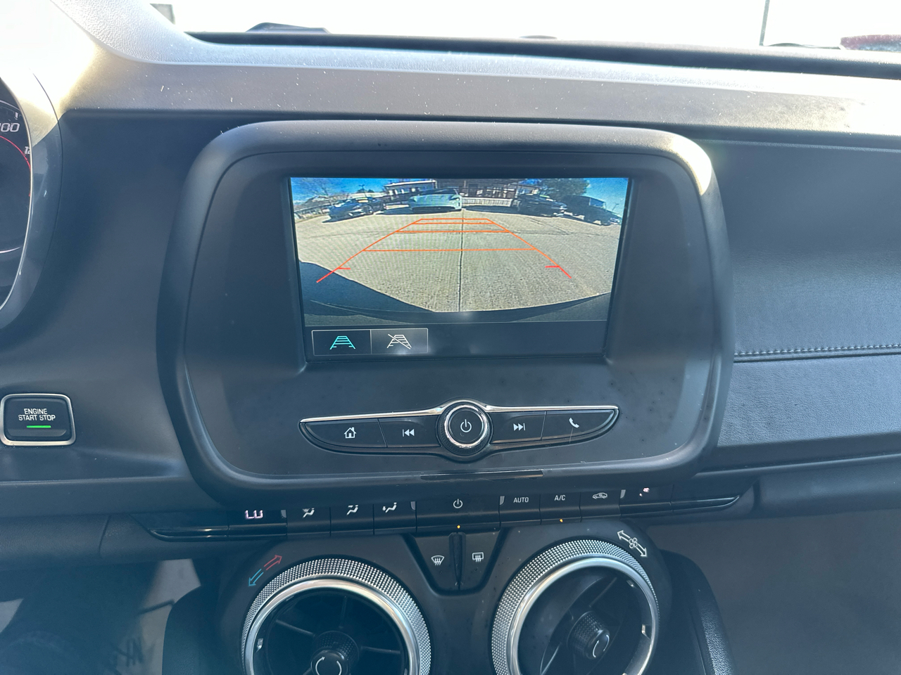 Chevrolet Camaro 2dr Cpe 1LT 2018