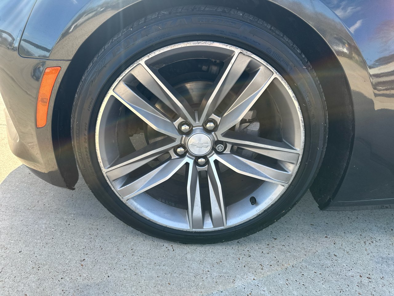 Chevrolet Camaro 2dr Cpe 1LT 2018