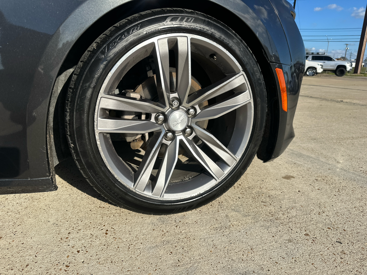 Chevrolet Camaro 2dr Cpe 1LT 2018