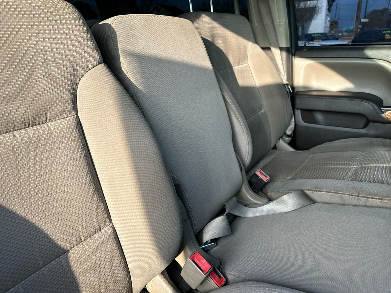 Chevrolet Silverado 1500 2WD Crew Cab 143.5" LT w/1LT 2015