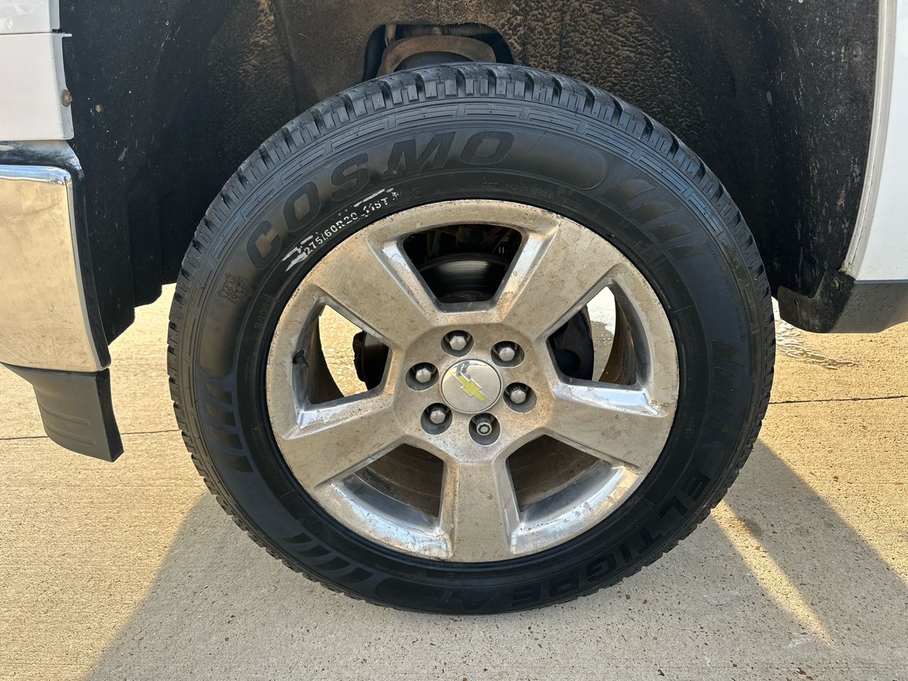 Chevrolet Silverado 1500 2WD Crew Cab 143.5" LT w/1LT 2015