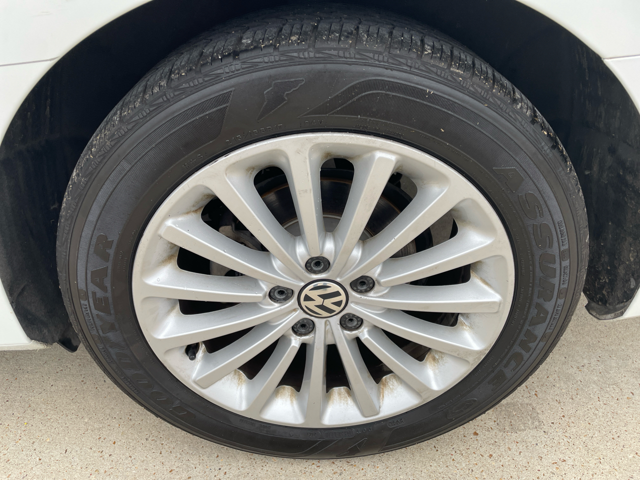 Volkswagen Passat 4dr Sdn 1.8T Auto SE 2016