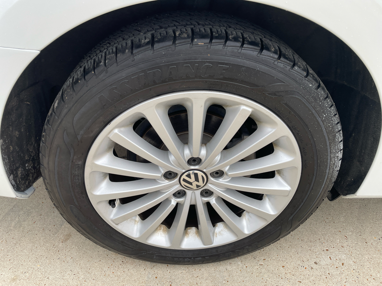 Volkswagen Passat 4dr Sdn 1.8T Auto SE 2016