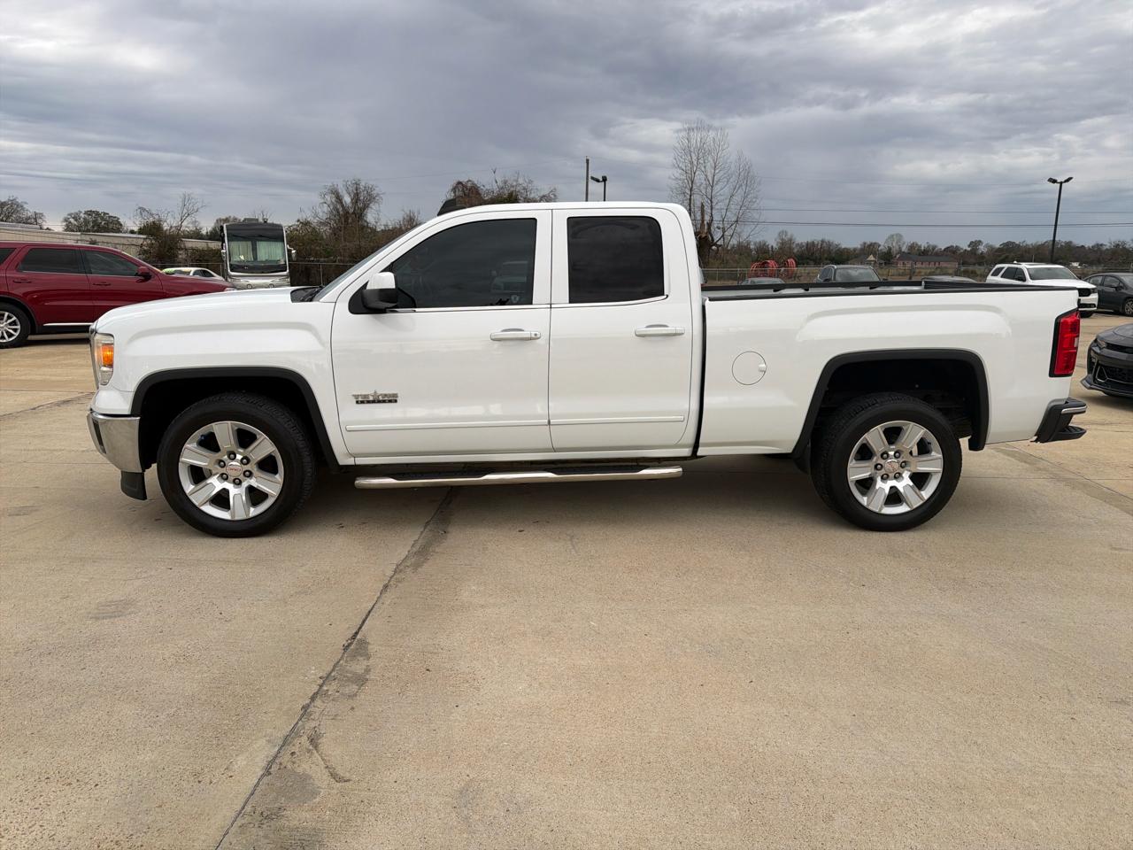 GMC Sierra 1500 2WD Double Cab 143.5" SLE 2015