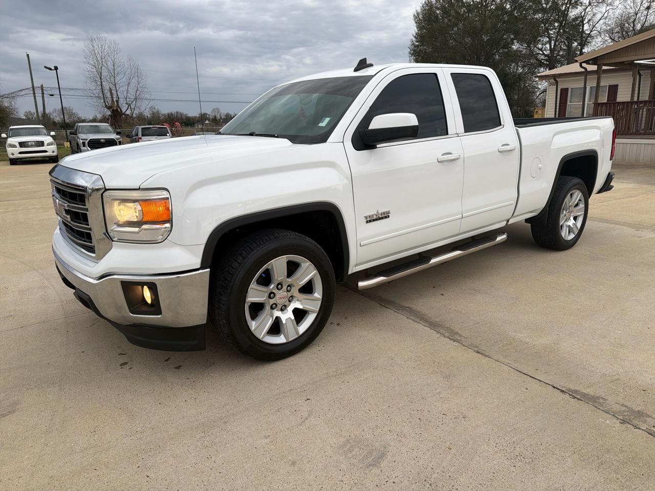 GMC Sierra 1500 2WD Double Cab 143.5" SLE 2015