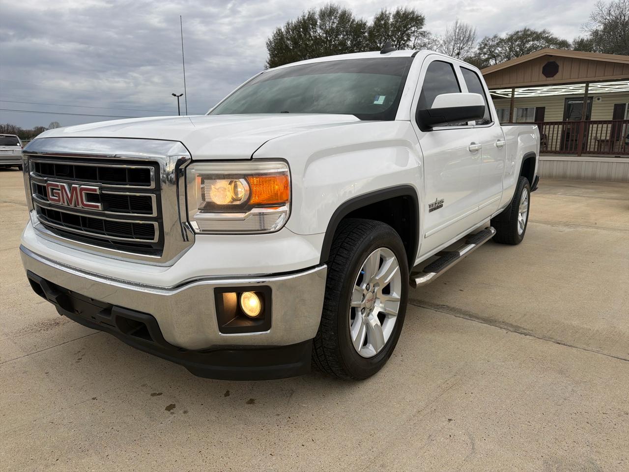 GMC Sierra 1500 2WD Double Cab 143.5" SLE 2015