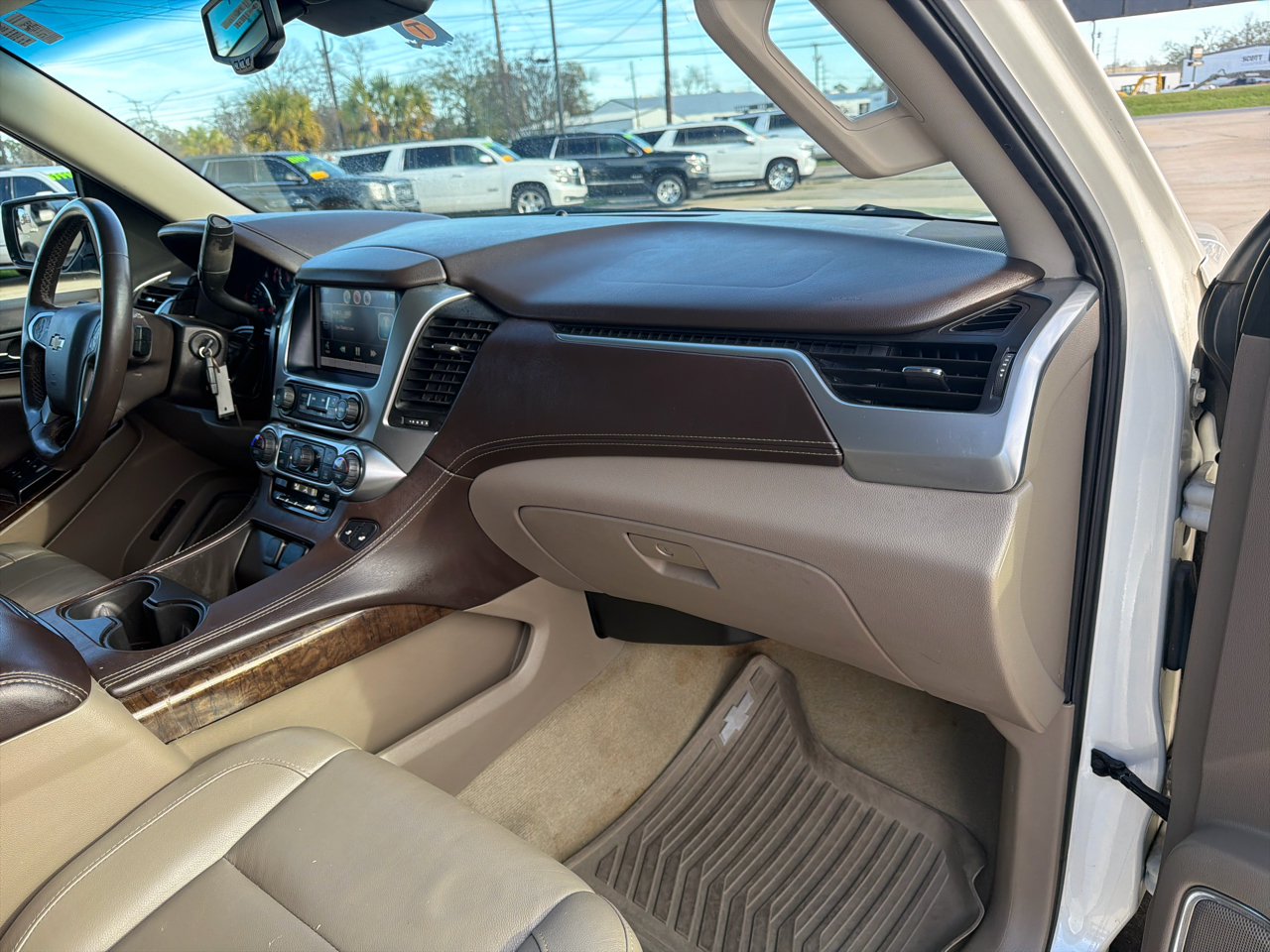 Chevrolet Tahoe 2WD 4dr LT 2015