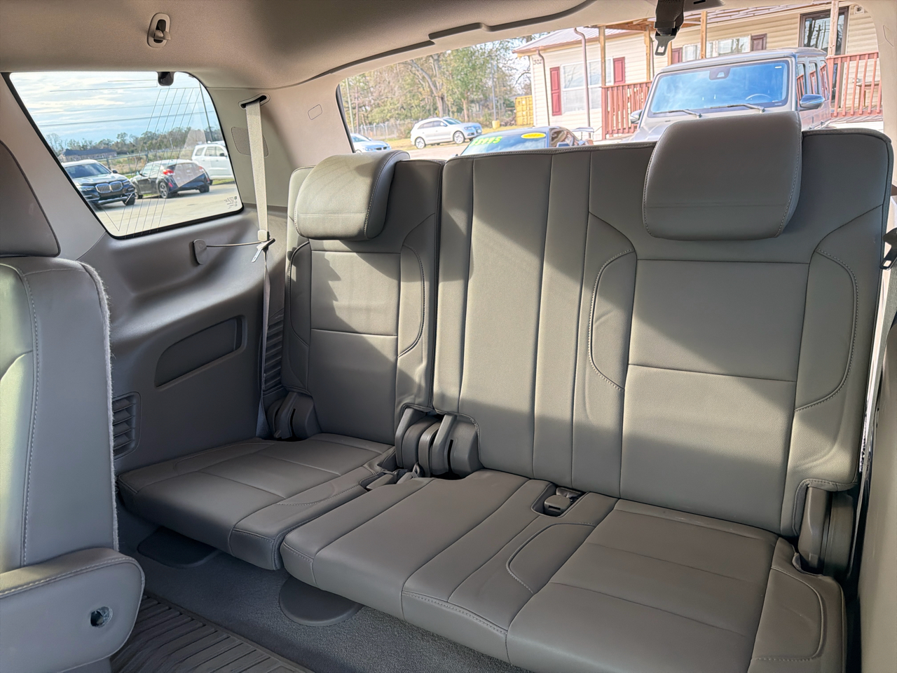 Chevrolet Tahoe 2WD 4dr LT 2015