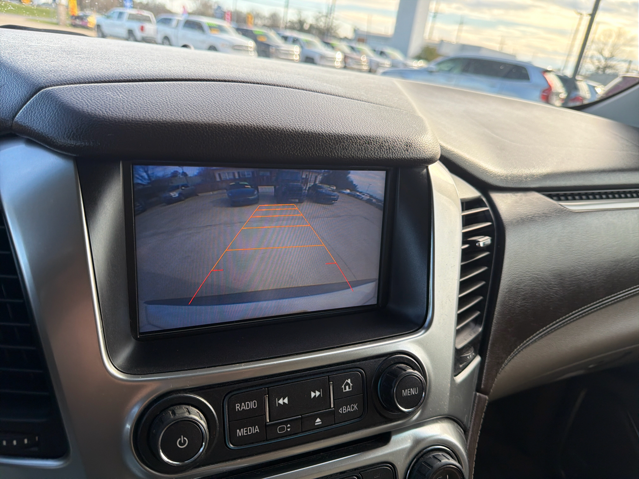 Chevrolet Tahoe 2WD 4dr LT 2015