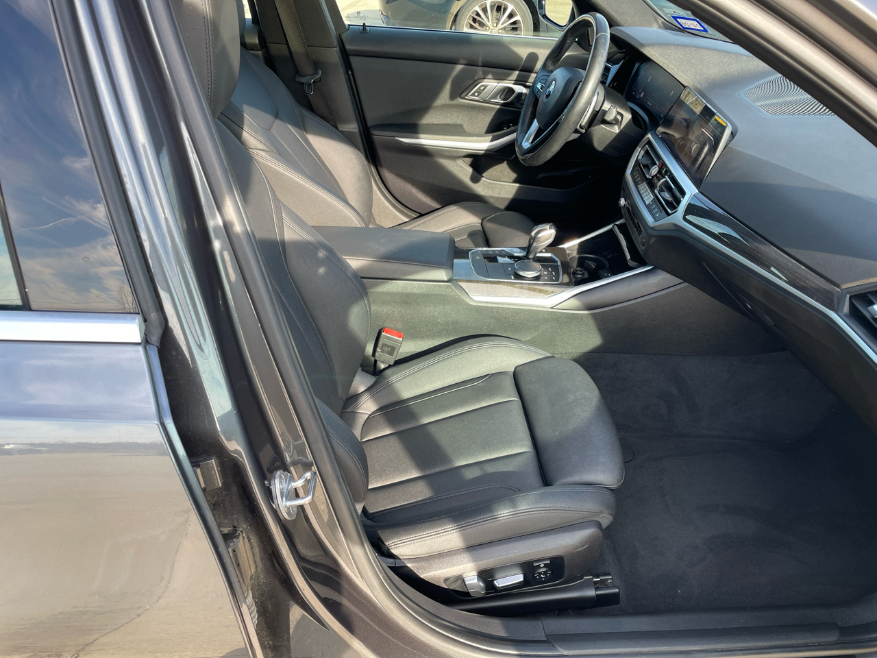 BMW 3 Series 330i Sedan North America 2019