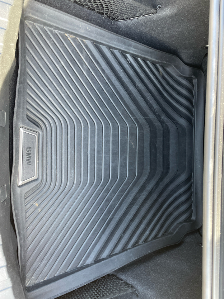 BMW 3 Series 330i Sedan North America 2019