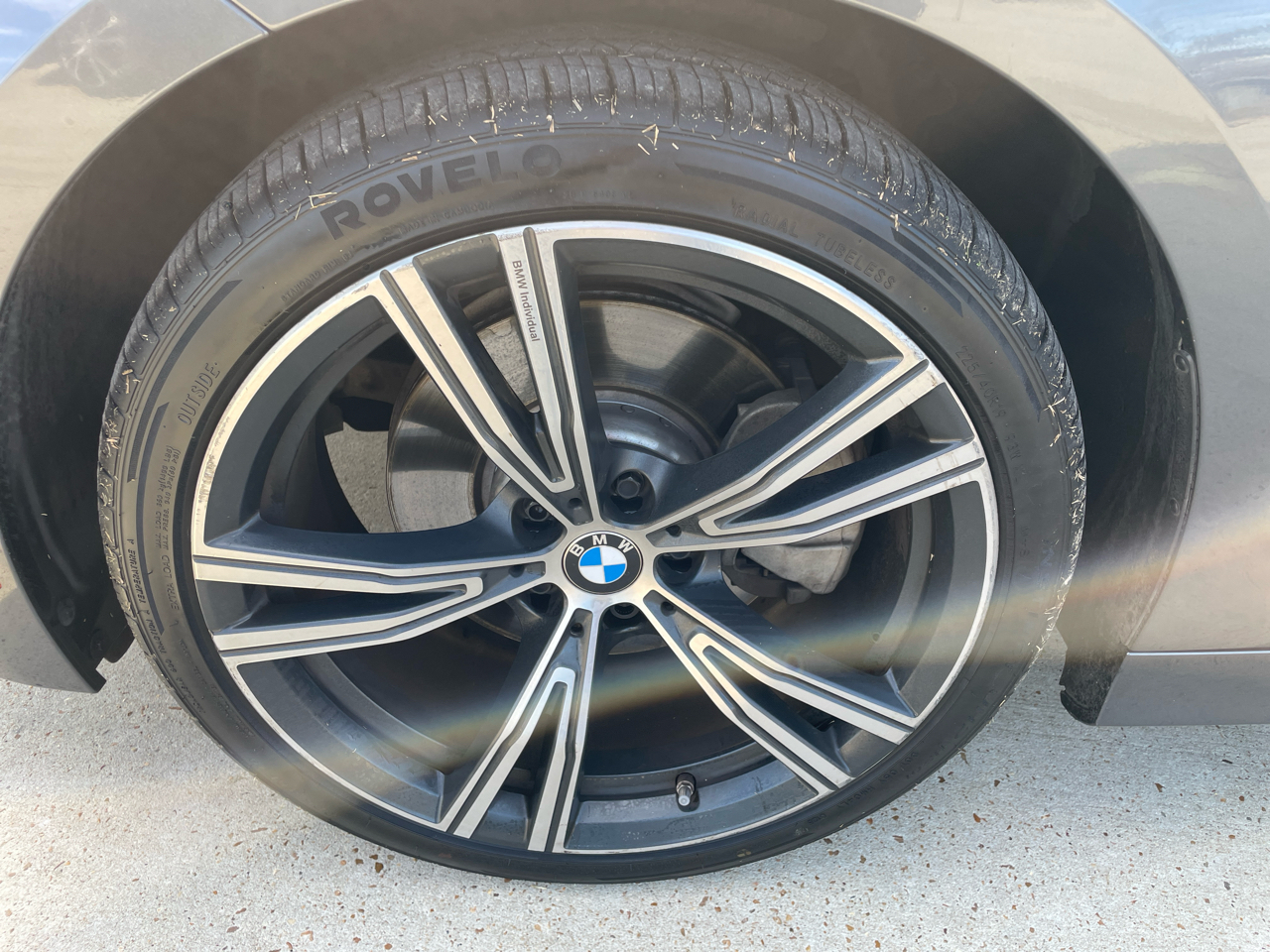 BMW 3 Series 330i Sedan North America 2019