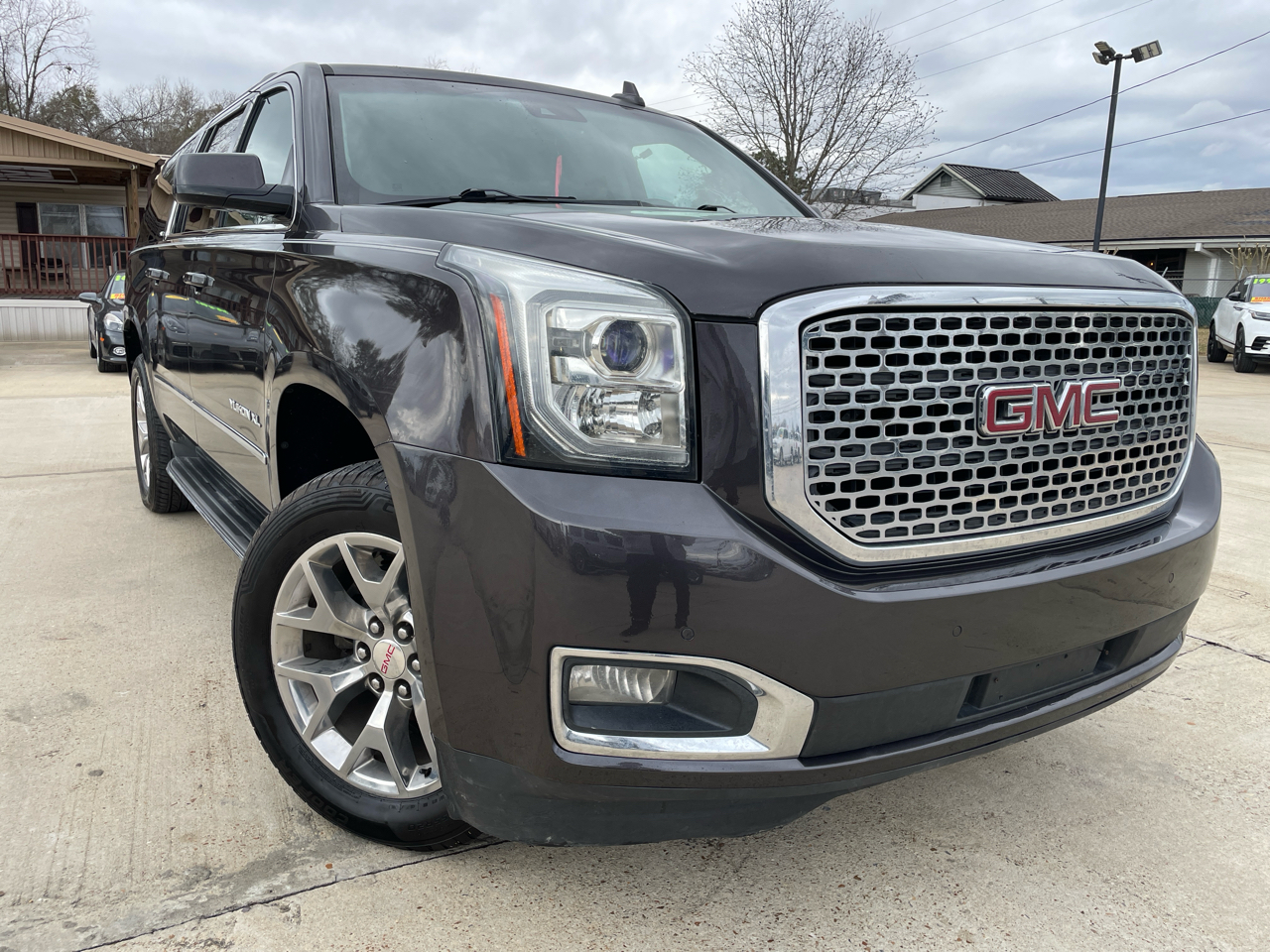 GMC Yukon XL 2WD 4dr SLT 2015