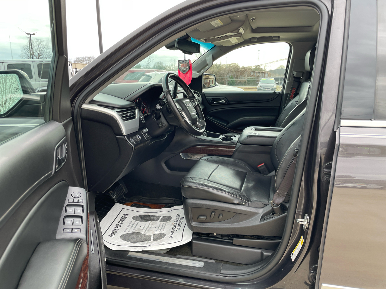 GMC Yukon XL 2WD 4dr SLT 2015