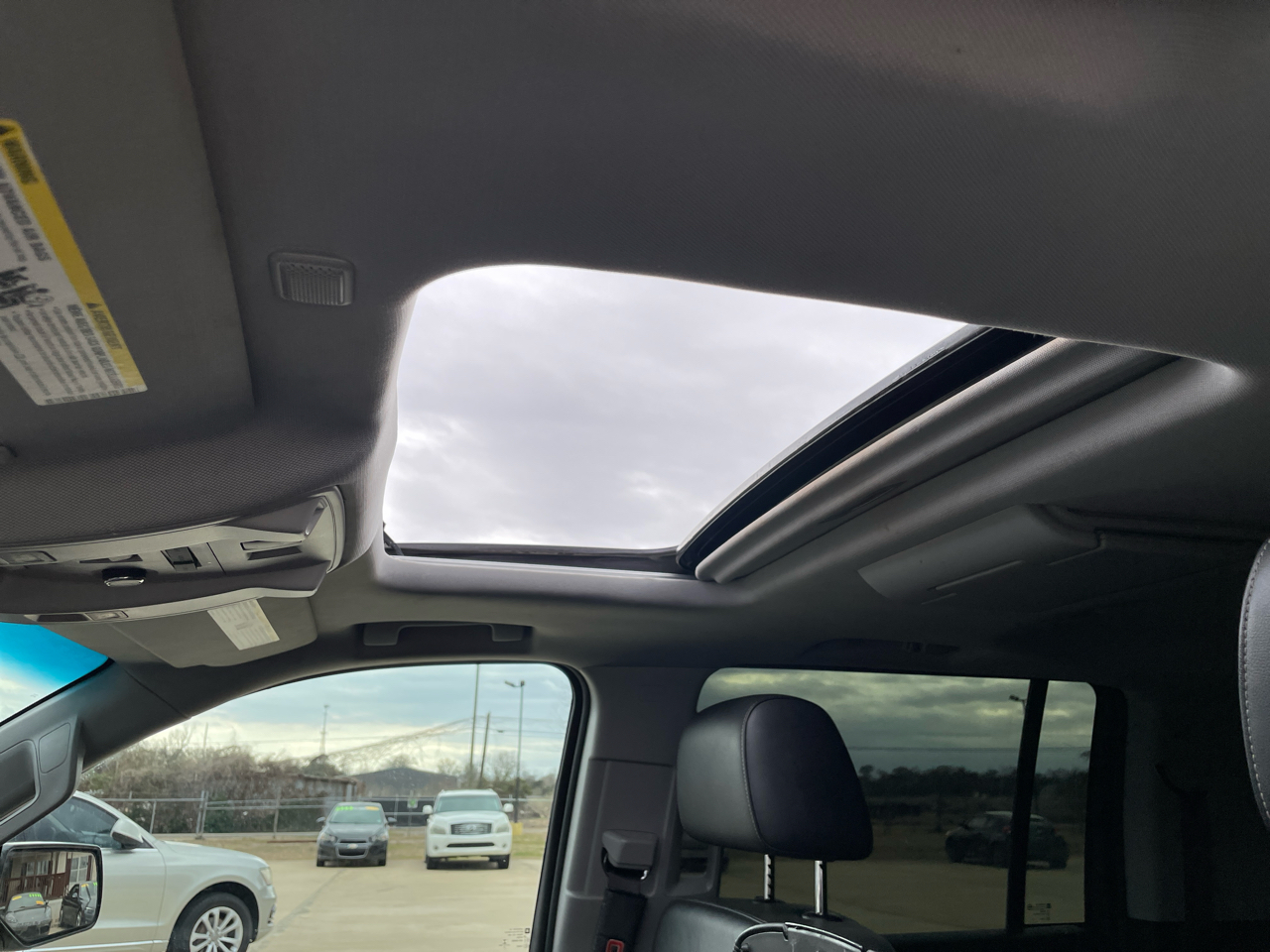 GMC Yukon XL 2WD 4dr SLT 2015