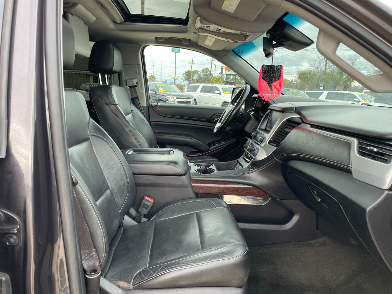 GMC Yukon XL 2WD 4dr SLT 2015