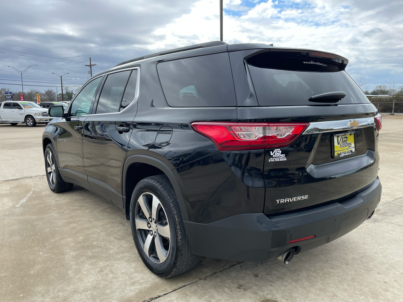 Chevrolet Traverse FWD 4dr LT Leather 2021