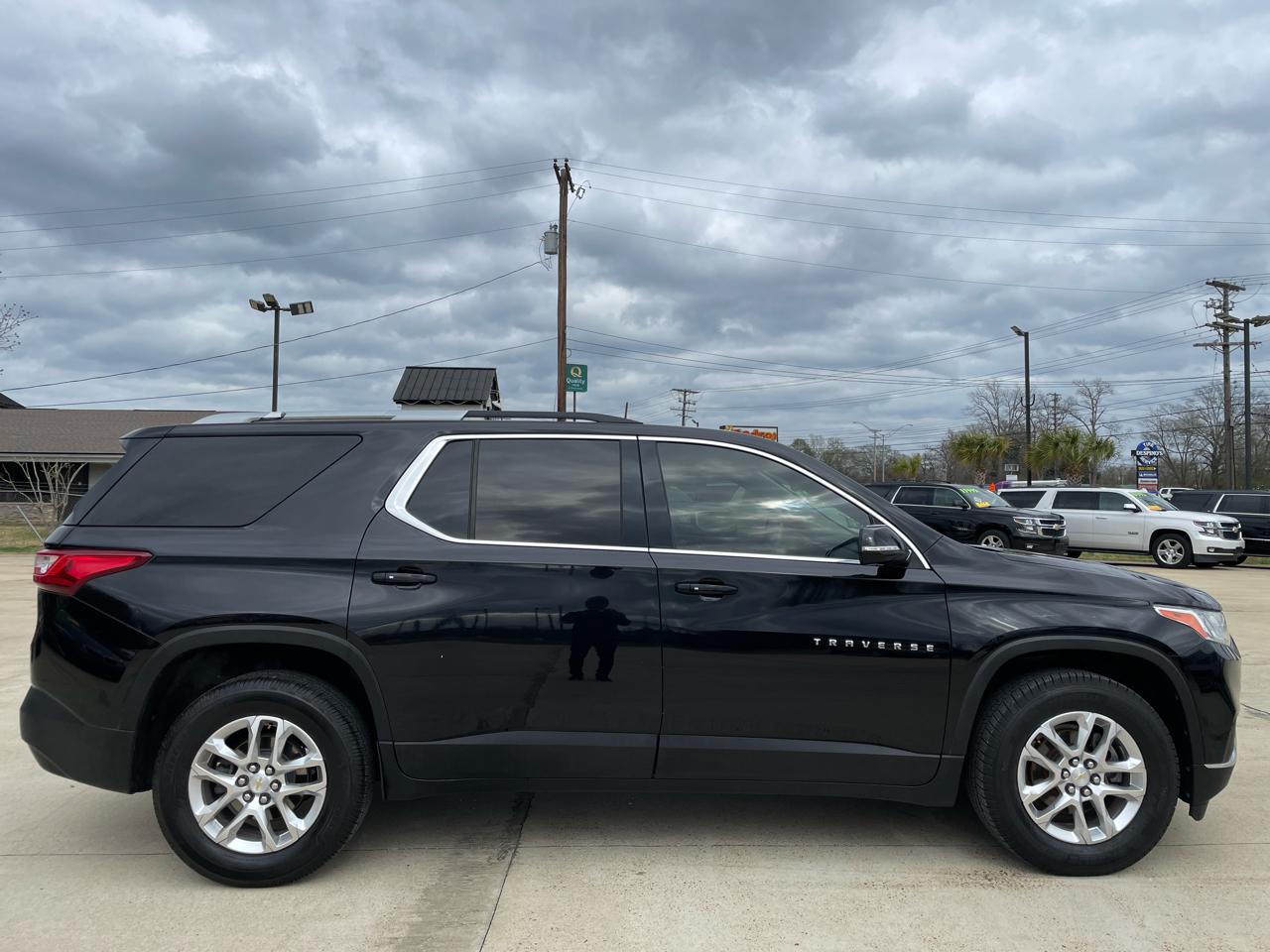 Chevrolet Traverse FWD 4dr LT Cloth w/1LT 2018