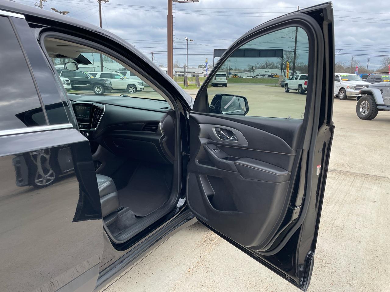 Chevrolet Traverse FWD 4dr LT Cloth w/1LT 2018