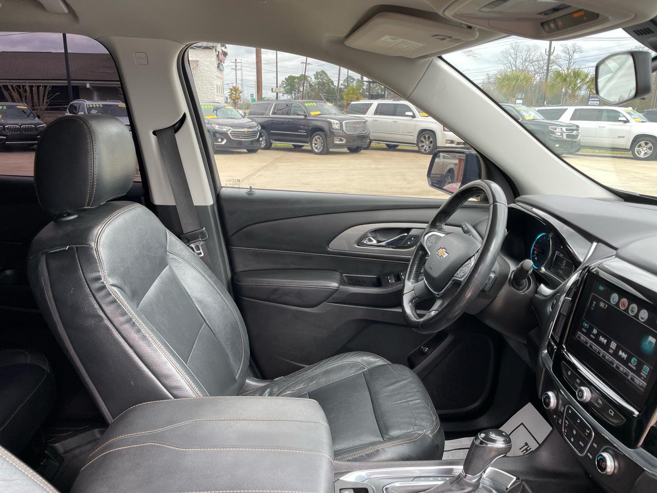 Chevrolet Traverse FWD 4dr LT Cloth w/1LT 2018