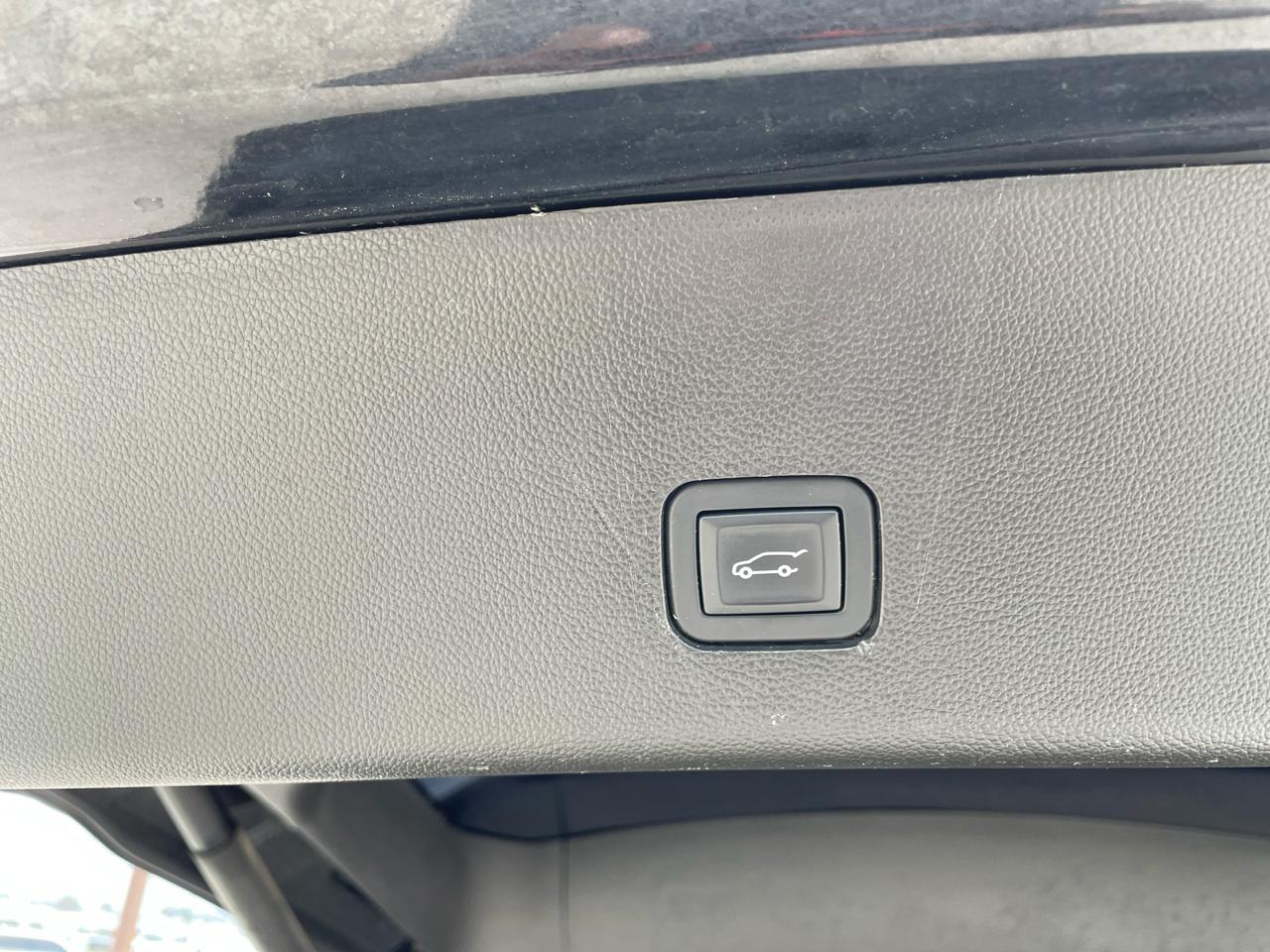 Chevrolet Traverse FWD 4dr LT Cloth w/1LT 2018