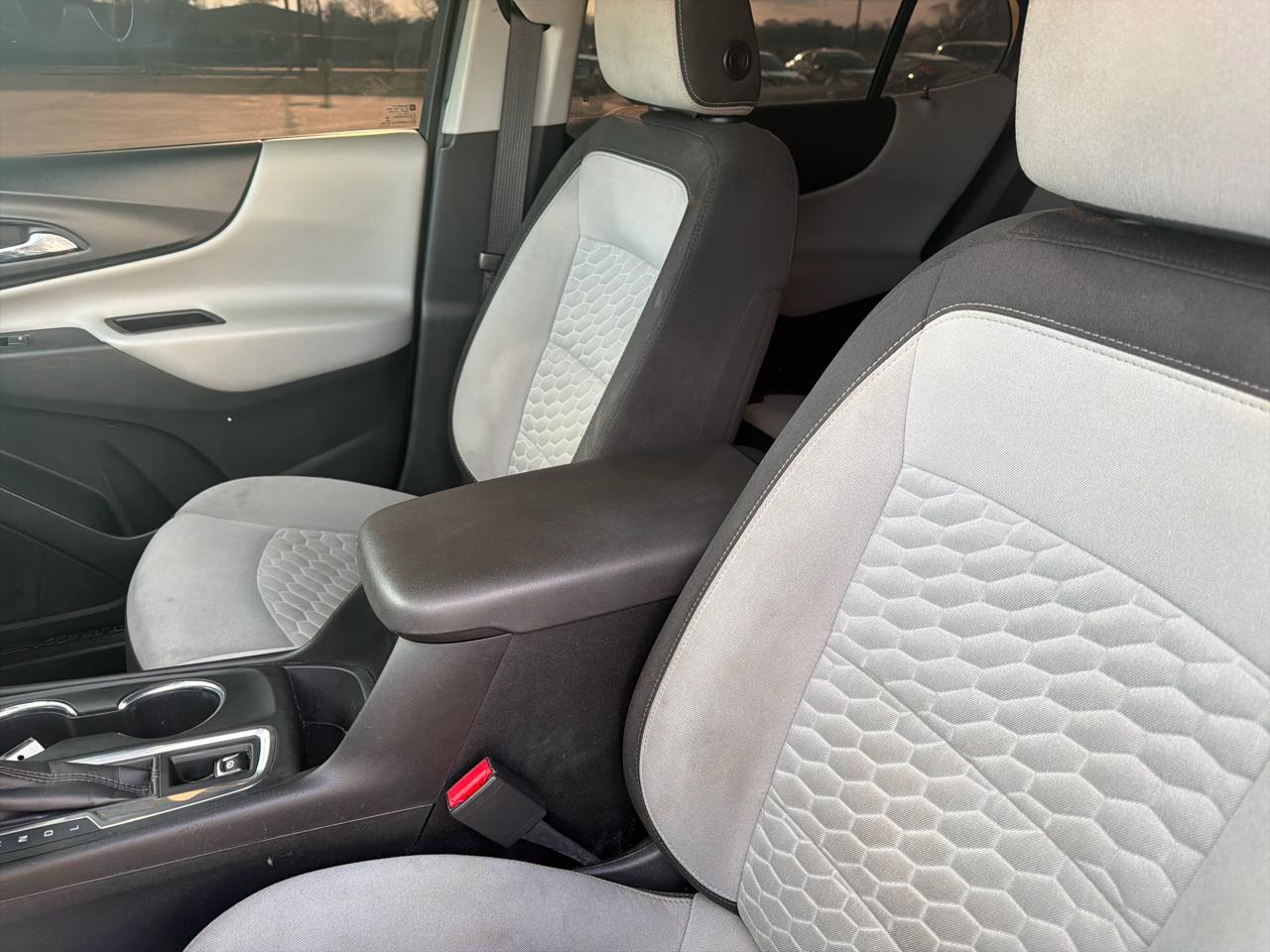 Chevrolet Equinox FWD 4dr LS w/1LS 2020