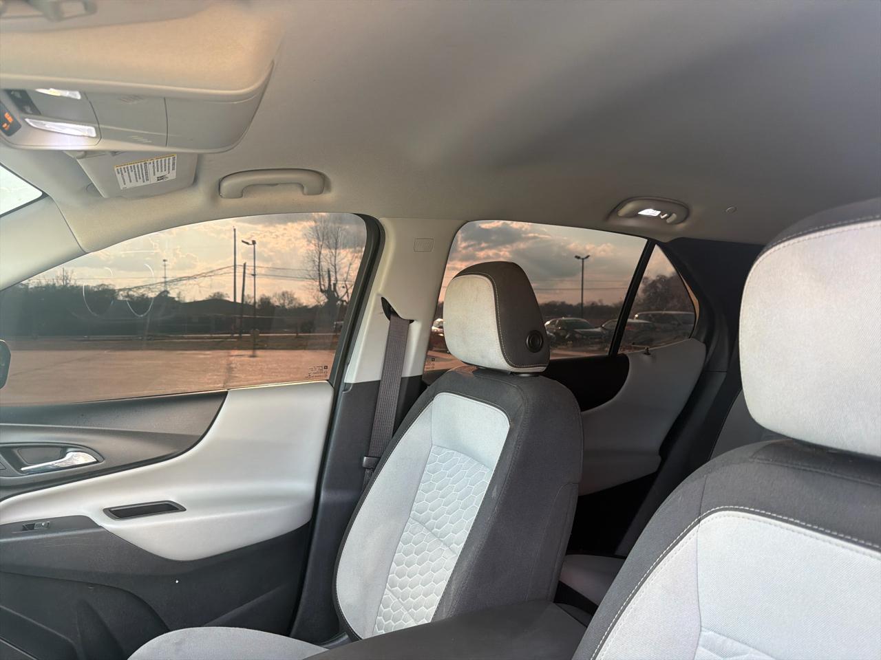 Chevrolet Equinox FWD 4dr LS w/1LS 2020