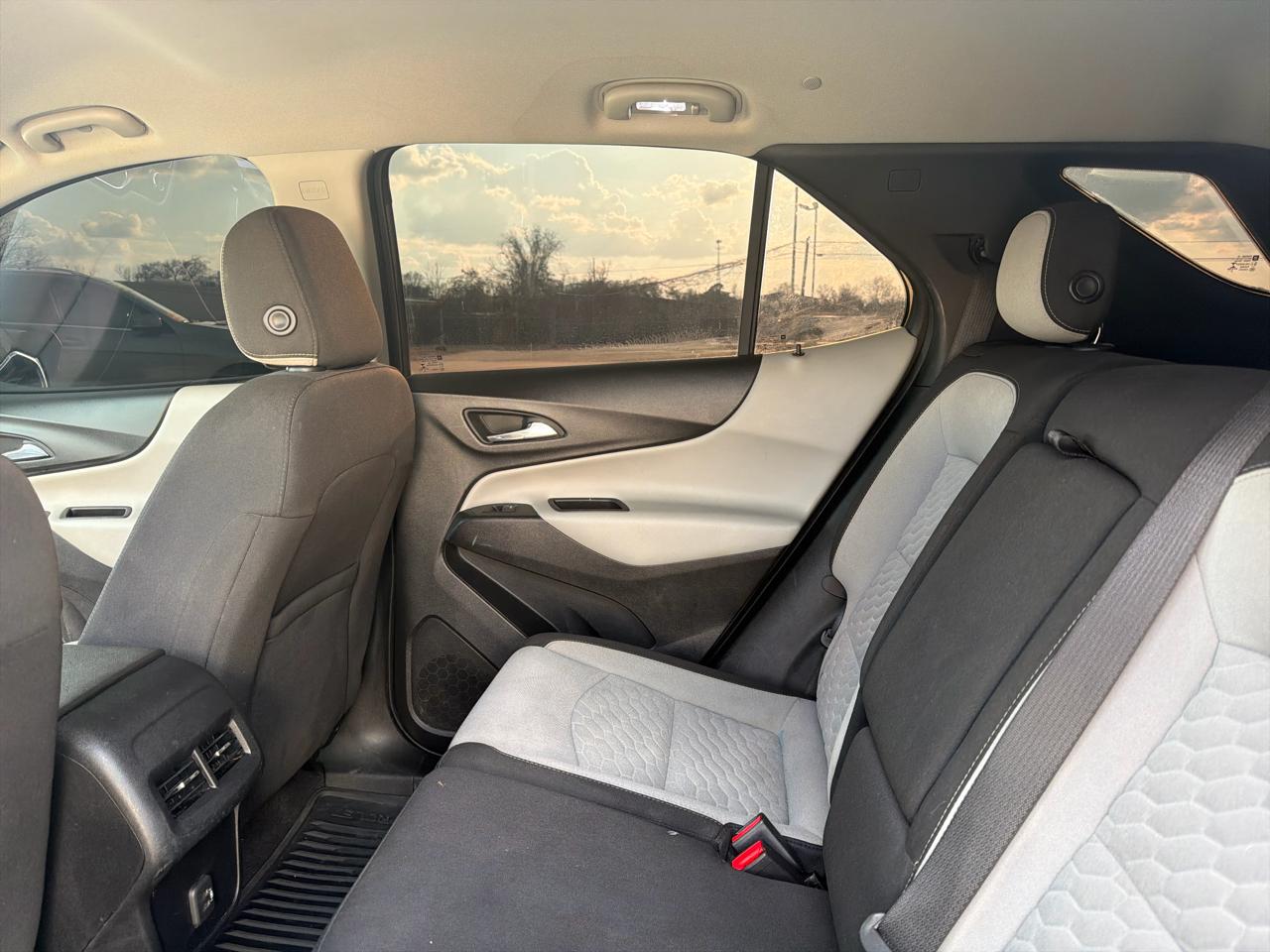 Chevrolet Equinox FWD 4dr LS w/1LS 2020