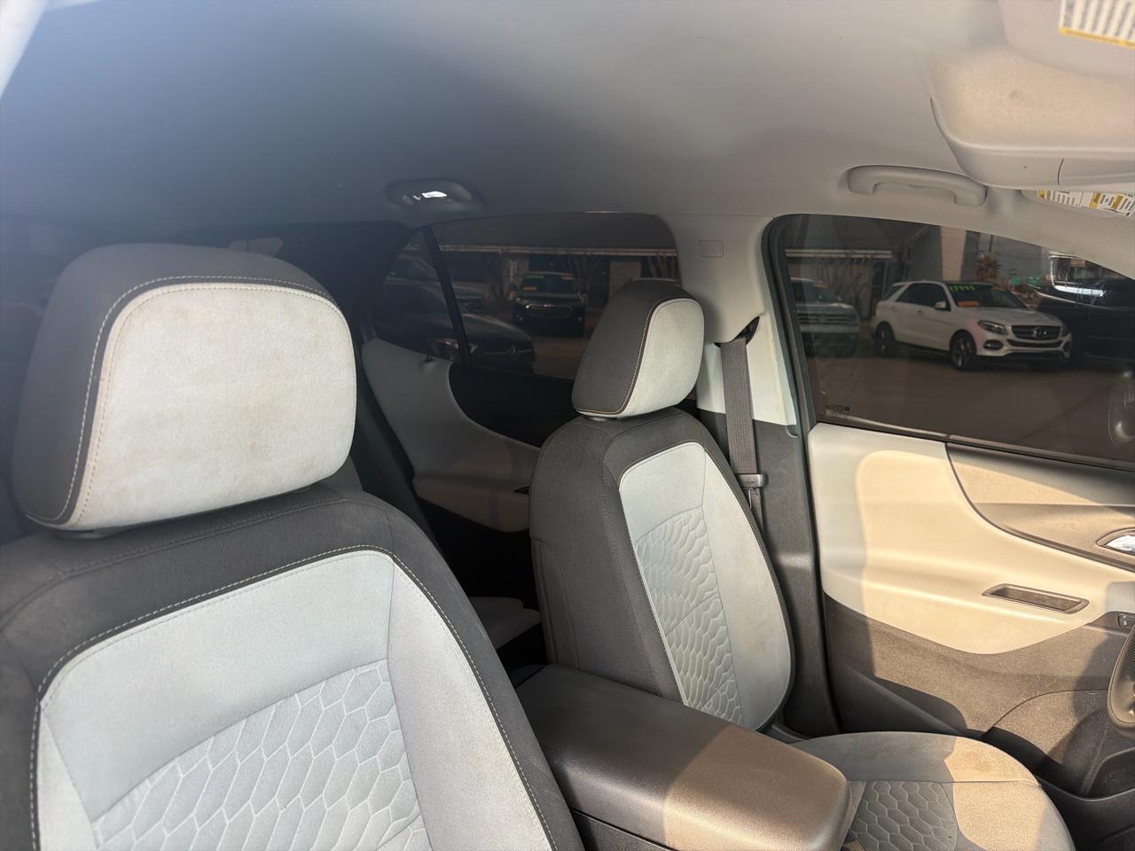 Chevrolet Equinox FWD 4dr LS w/1LS 2020