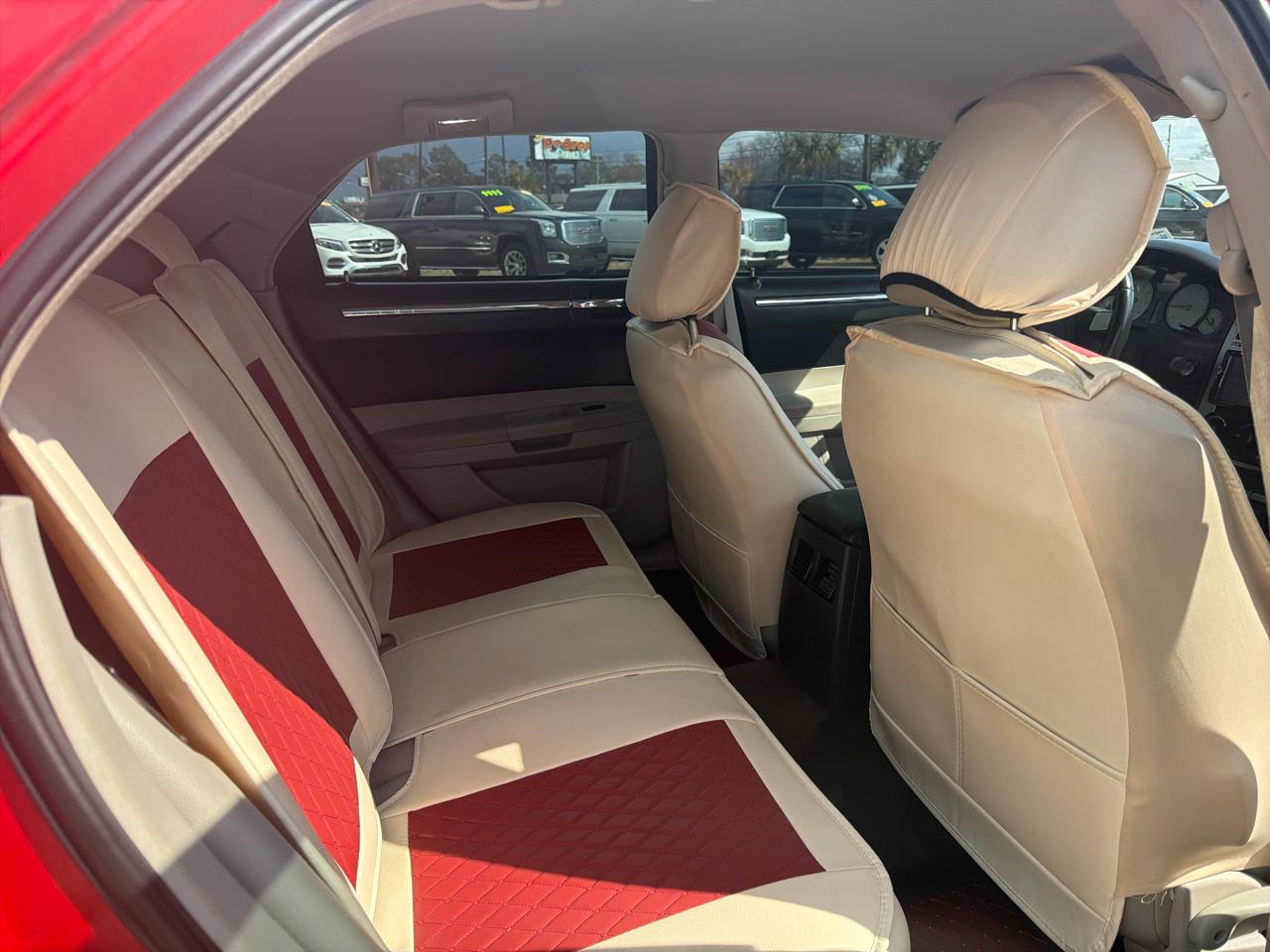 Chrysler 300 4dr Sdn 300 Touring 2006