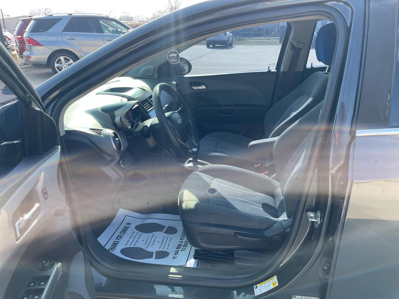 Chevrolet Sonic 4dr Sdn Auto LT 2016