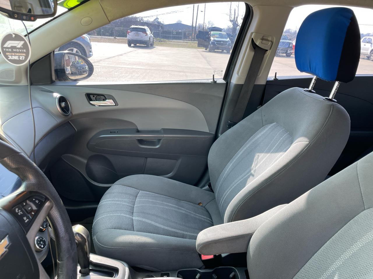 Chevrolet Sonic 4dr Sdn Auto LT 2016