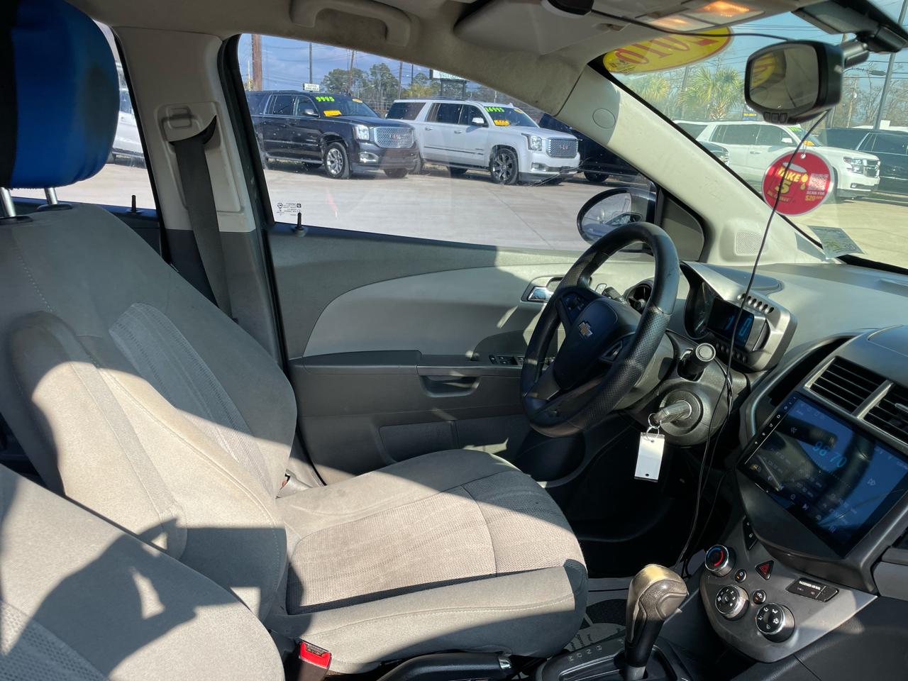 Chevrolet Sonic 4dr Sdn Auto LT 2016