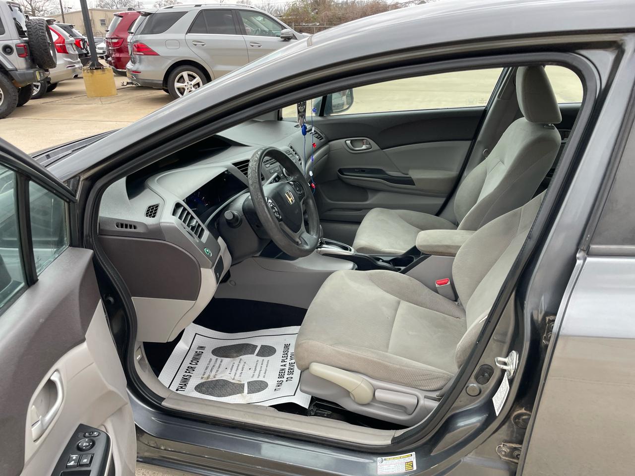 Honda Civic Sdn 4dr Auto LX 2012