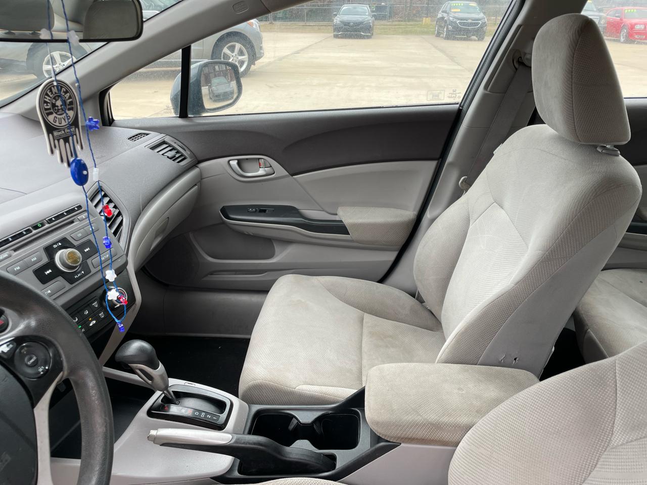 Honda Civic Sdn 4dr Auto LX 2012