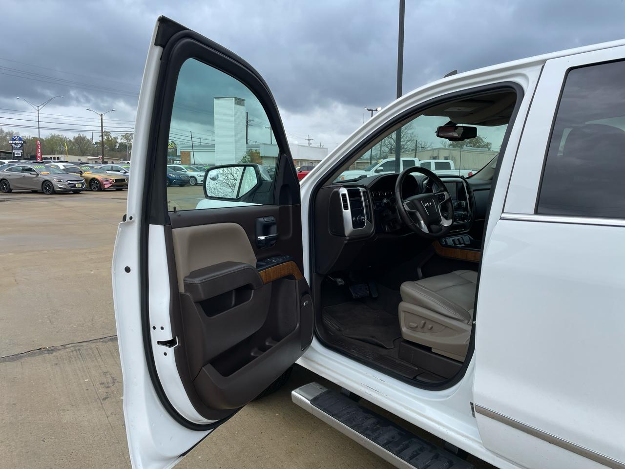 GMC Sierra 1500 2WD Crew Cab 143.5" SLT 2018